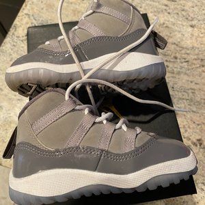Gray & White Michael Jordan Retro 11 Size 6 Toddler